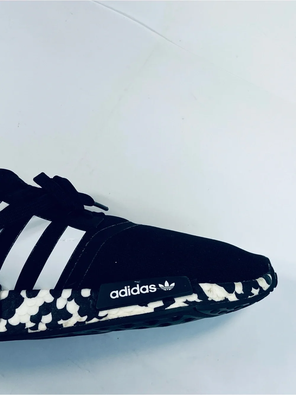 Adidas Youth NMD R 1 Running Shoes #GW9594 Black White Speckled Boys:6 Sneakers